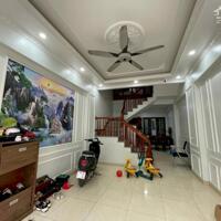 Bán căn nhà 3.5 tầng ngõ phố Vũ Hựu, ph Thanh Bình, TP HD, 51.4m2, 3 ngủ, 3 vs, gara oto