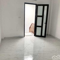 Bán Nhà Đường An Dương Vương Phú Thượng. 30M 5 Tầng .Ngõ Thông Tứ Tung. Cách Ô Tô Tránh 16M.sổ Đỏ