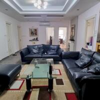 Chính chủ cần bán căn hộ chung cư Vimeco II - Nguyễn Chánh 133m2 có 3PN - 2WC căn góc, nhà đẹp