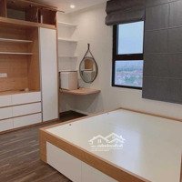 Chuyển Nhượng Căn Hộ 72M2 2 Phòng Ngủhướng Đông Nam View Vinhomes, Giá Bán 3,4 Tỷ Bao Phí. Liên Hệ: 0912293262