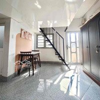 Duplex Full Nội Thất Bancon Cửa Sổ Lớn Khánh Hội Quận 4
