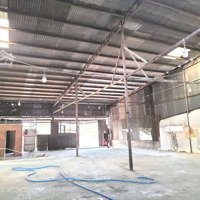 Xưởng 400M2, Có Văn Phòng , Vla