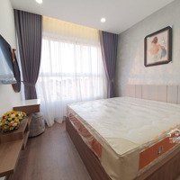 Chính Chủ Bán Gấp Căn Hộ Saigon Pearl - Quận Bình Thạnh,Diện Tích84M2, 2 Phòng Ngủ- 2 Vệ Sinh Giá Bán 1 Tỷ 990 Triệu