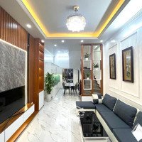 Bán Nhà Xuân La Siêu Hiếm Ngõ Ô Tô 5 Tầng, 40M2 Mt4,5 0856441222