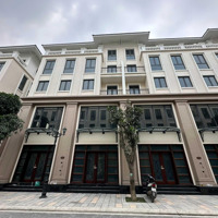 Shophouse Thời Đại Vừa Ở Vừa Kinh Doanh, Giá Chỉ 7.43 Tỷ, Gần Chung Cư