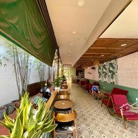 Sang Quán Cafe Đẹp 400 M2 Mặt Tiền Lê Duẩn