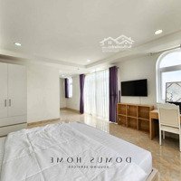 Studio Cửa Sổ/ Ban Công - 1 Phòng Ngủrộng Ở Quận 7