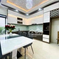 Cho Thuê Nhà Phố Khu Đường Số Phạm Hữu Lầu - Quận 7 . Dt: 4X18M .