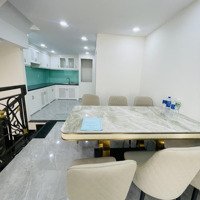 Quận 11, Nhà Đẹp, Xe Hơi Vô Nhà, Sổ Hồng Hoàn Công Đủ, Nội Thất Sẵn, Công Chứng Giao Nhà Ngay