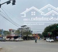 Chúng tôi cần bán nhà 2 tầng tại mặt phố Chùa Thông, thị xã Sơn Tây, Hà Nội. Diện tích 150 m2
