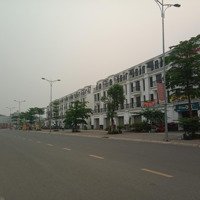 Cuộc Đi Săn Hàng Tại Tsg Hòa Bình Centre Đang Rất Nhộn Nhịp Em Hiện Đang Có Hàng Nhé