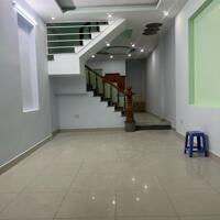 Chỉ với hơn 5ty có ngay  1 căn nhà 3 tầng bề thế,xe hơi đỗ cửa-Đ102 Lã Xuân Oai-60M2