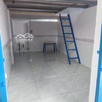 Phòng Trọ Đối Diện Cvpm Quang Trung 15M2 + Gác Suốt Đường Tô Ký, Q12