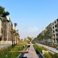 Cho Thuê Căn Nhà Phố 5 Tầng Soho Tại Trung Tâm Global City, Công Viên City Park_ Đường Đua Gokart