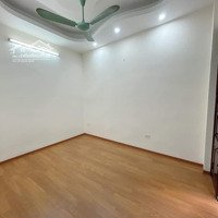 Bán Nhà Đẹp, 27M2X4 Tầng, Cách Ô Tô 5 M, Đê La Thành, Giá Mềm Chỉ Hơn 4 Tỷ