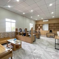 Cần Cho Thuê Toà Nhà Văn Phòng 600M2 Sàn