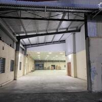 KCN Đài Tư quận Long Biên cho thuê kho xưởng sản xuất, Chứa hàng, Kho giá rẻ DT 810m2
