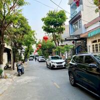 Cần bán căn nhà đẹp 3 tầng mê,mặt tiền đường Nguyễn Biểu,Thanh Khê, ĐNẵng.