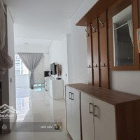 Giá Tốt Nhất Thị Trường Thuê Ngay 3 Phòng Ngủ124M2 Nội Thất Cơ Bản Tầng Trung View Hồ Bơi Giá Chỉ 28 Triệu