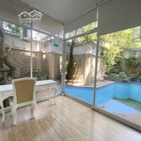 Siêu Biệt Thự, Villa Trung Tâm, Số 64 Trương Định Quận 3, 10X30M, Hầm, 2 Tầng, Giá: 100 Triệu