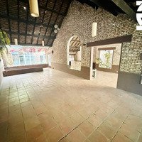 Cho Thuê Villa Sân Vườn 371D Nguyễn Cảnh Chân, P.nguyễn Cư Trinh, Quận 1. Ngang 12 X 26M. 2 Tầng.