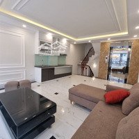 Bán Nhà Khương Trung 45M2 Hơn 4 Tỷ Cực Gần Ô Tô