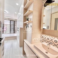 Cho Thuê Căn Hộ Studio Xinh Xắn Ban Công Lớn Gần Khu Ăn Uống Phan Xích Long. Full Nt Như Hình