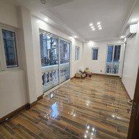 Phố Tô Vĩnh Diện Lô Góc 40M2, Thang Máy, Gara Ô Tô, Giảm Chào 500 Triệu, Chính Chủ Cần Bán Gấp