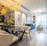 Bán Căn 120M2 View Sông Hồng Tuyệt Đẹp,Full Đồ Cao Cấp.6.6 Ỷ Nhận Nhà