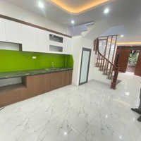 Bán Nhà 40M2*3T Ngay Sát Đại Lộ Thăng Long Dành Cho Người Làm Khu Vực Mỹ Đình, Rẻ Nhất Khu Vực