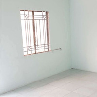 Phòng 20M2 Ban Công 399Nguyễn Trọng Tuyển,Tân Bình