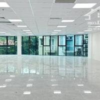 Mặt phố Phạm Văn Đồng-Toà Building 300m2 x7 Tầng-Mặt tiền khủng-135 tỷ