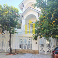 Villa Hầm 3 Lầu Full Nội Thất 10X20M Tại An Phú - Giá Bán 45 Triệu