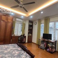 Bán Nhà 47M X5 Tầng Phân Lô Quân Đội Nguyễn Hữu Thọ, Ô Tô Tránh, Nhà Đẹp, Ở Ngay Chào Giá Bán 8 Tỷ 8