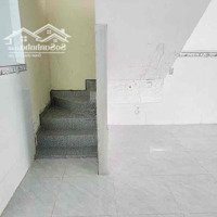 Nhà 1 Lầu 70M2 Sổ Hồng Hoàn Công Giá Tốt Khu Hoàngquân Gần Đhtây Đo,Cr