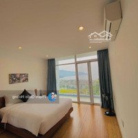 Bán Biệt Thự Anh Nguyễn . Khu Vip Nhất Nha Trang Hiện Tại . Bán Chỉ 37Tỷ .View Trực Diện Biển