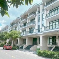 Nhà Vạn Phúc City Ngang ( 7X22 ) Hoàn Thiện Nội Thất Có Thang Máy,Sổ Hồng Riêng Giá Đầu Tư