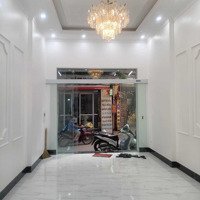 10.78 Tỷ, 54M2, Mặt Phố Hoàng Mai, Kinh Doanh Siêu Đỉnh, 0985826871