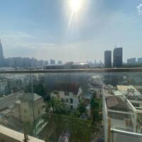 Chuyển nhượng căn góc 3PN 97m2 view Landmark, giá chỉ 5,350tỷ