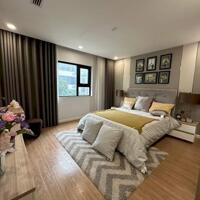 Bán căn hộ 3PN diện tích 140m2 giá rẻ nhất tại khu vực Cầu Giấy chỉ với 55,5tr/m2.