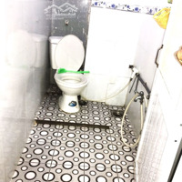 Phòng 30M2 Gồm Gác, Wc Riêng, Tự Do, Có Điều Hòa, Ngay Chợ Bà Chiểu,