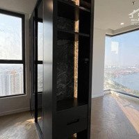 Kẹt Tiền Bán Lỗ 300 Triệuiệu Căn 2 Phòng Ngủview Hồ Bơi Giá Bán 6,950Tỷ All In. Có Sẵn Hđ Thuê 20 Triệu/Th