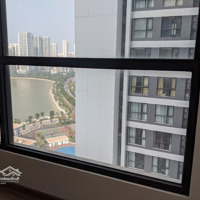 Cho Thuê 2 Phòng Ngủgreend Bay Giá Bán 12 Triệu / Tháng , Vào Luôn , 67M2 . Liên Hệ 0918269777