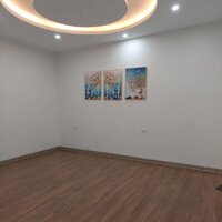 Nhà đẹp Đội Cấn ở ngay , 43m2 , 4 ngủ đủ công năng , ngõ thoáng rộng , giá 6 tỷ