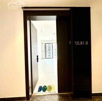 Căn Midtown M7, 2 Phòng, Nội Thất Chủ Đầu Tư