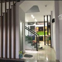 Cho Thuê Nhà 4X15M 2 Lầu 3 Phòng Ngủ4Wcmặt Tiền793 Kiều Đàm Q7