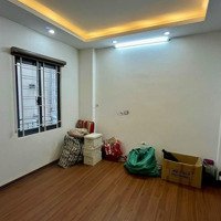 Bán Nhà Ngõ 206 Cổ Linh Long Biên 33M 5Tầng Full Đồ-3,65 Tỷ. Ảnh Thật