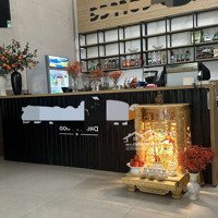 Sang Mặt Bằng Quán Cafe Đầy Đủ Vật Dụng,Hòa Xuân