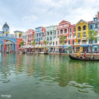 Em Có Ôm Được Căn Góc Ngay Cạnh Sông Venice Grand World Hà Nội Giá Rẻ Phát Sốc!!!