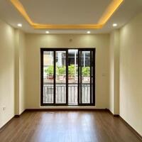 Chỉ với 2,4 tỷ bạn đã có thể sở hữu căn hộ với dt : 48,4m2 ,3 tầng ngõ thoáng ô tô đỗ cửa